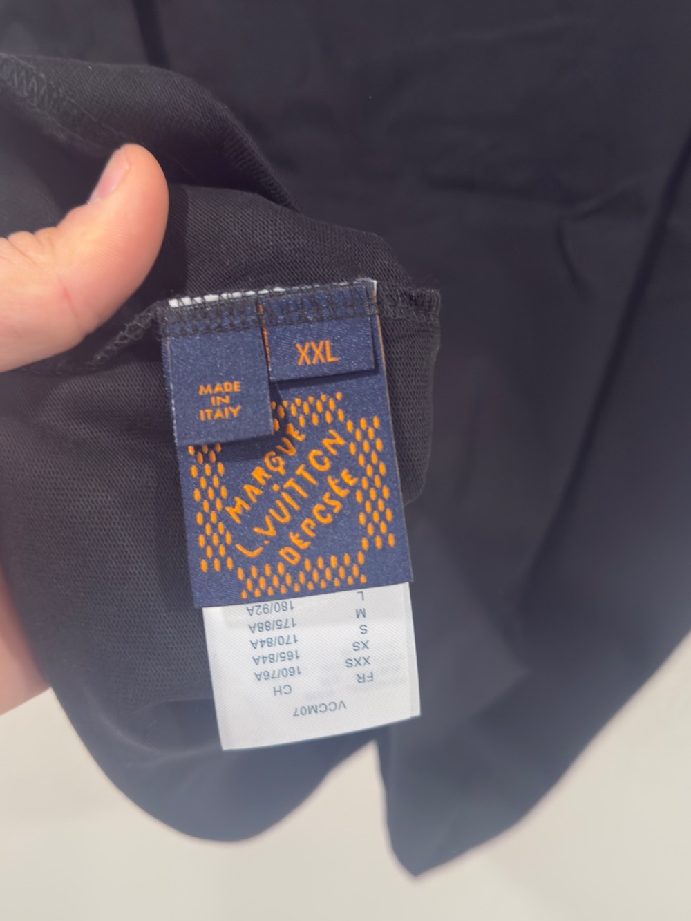 Louis Vuitton Black T-Shirt with White Monogram Graphic - Picture 4 of 4